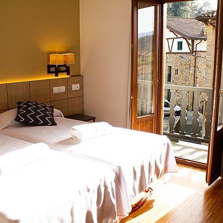 Hotel Valle De Turtzioz Kültér fotó